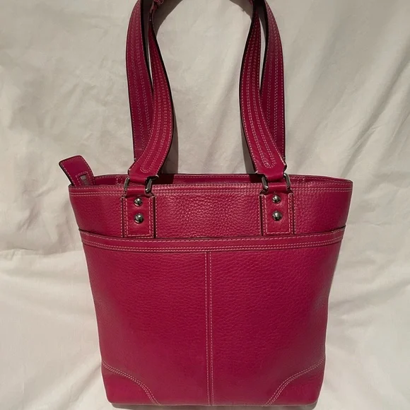 Vintage Fuchsia Hamilton Coach Leather Bag - Picture 5 of 15